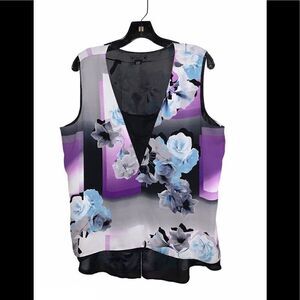 Metaphor Floral Print High-Low Sleeveless Blouse